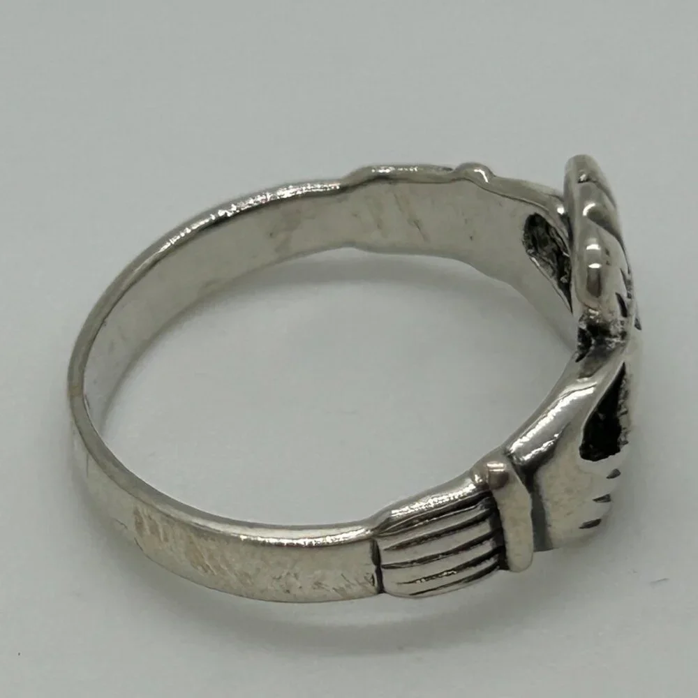 Vintage Sterling Silver Claddagh Ring Irish Celtic Jewelry Signed HVP 925 Size 6 - Picture 7 of 11